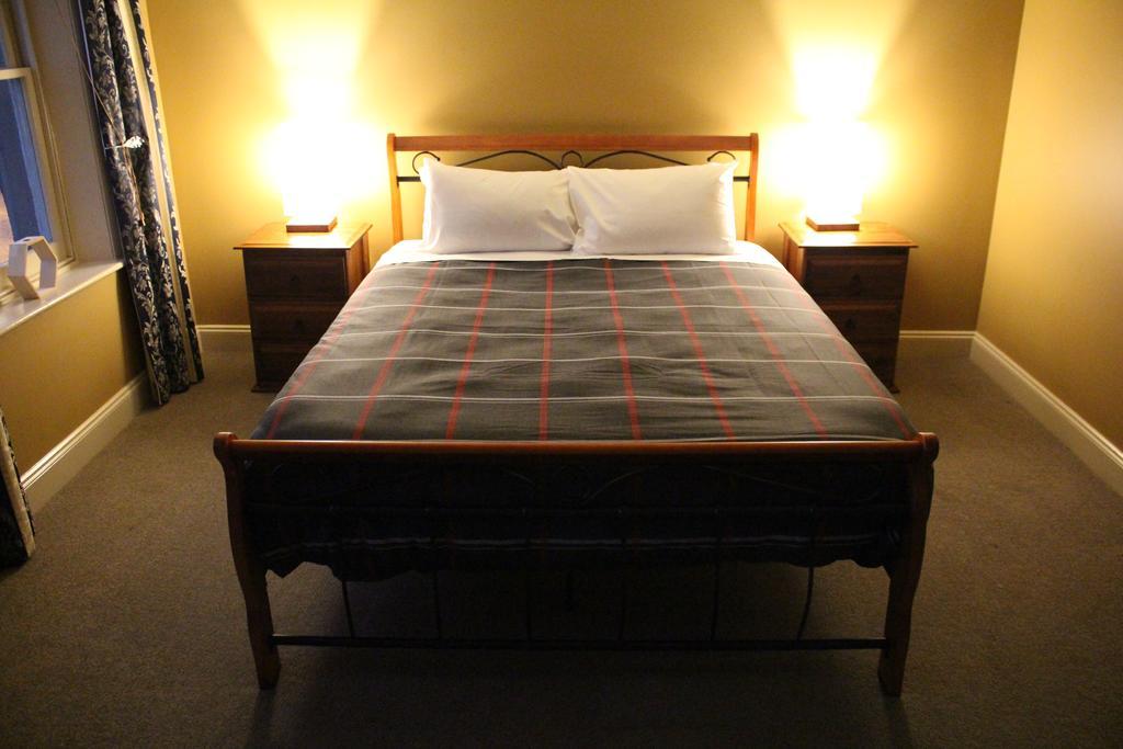 The Tasmanian Inn Хобарт Экстерьер фото