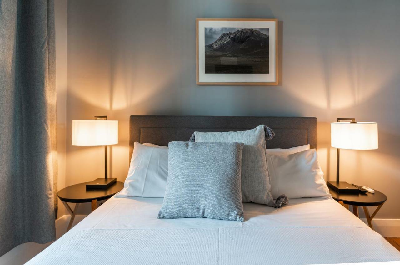 The Tasmanian Inn Хобарт Экстерьер фото